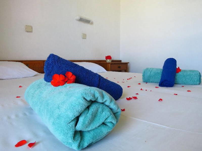 Hotel Margaret Кремасті Екстер'єр фото