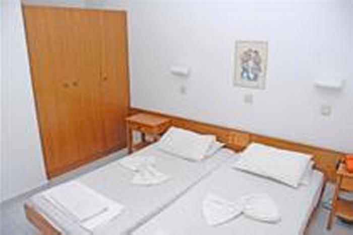 Hotel Margaret Кремасті Екстер'єр фото